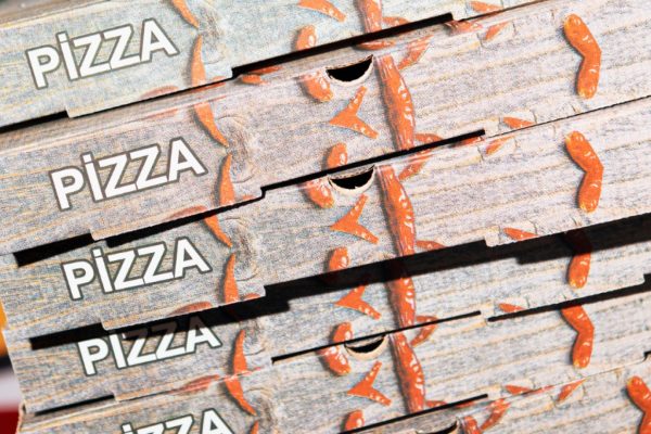 Boîtes à pizza personnalisées : l’impact de l’identité visuelle sur vos ventes